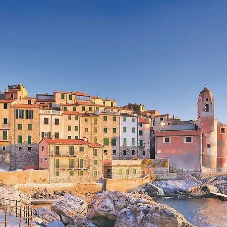 Clio Appartement Lerici